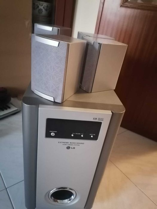 Caixa de som/ soundbar para TV da LG