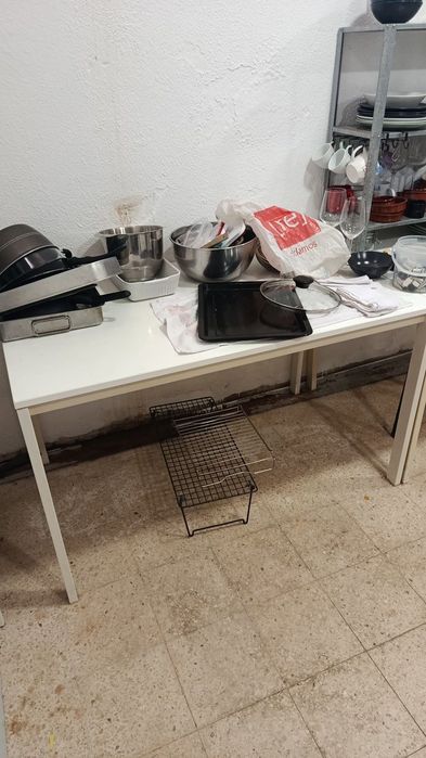 Mesa branca Ikea