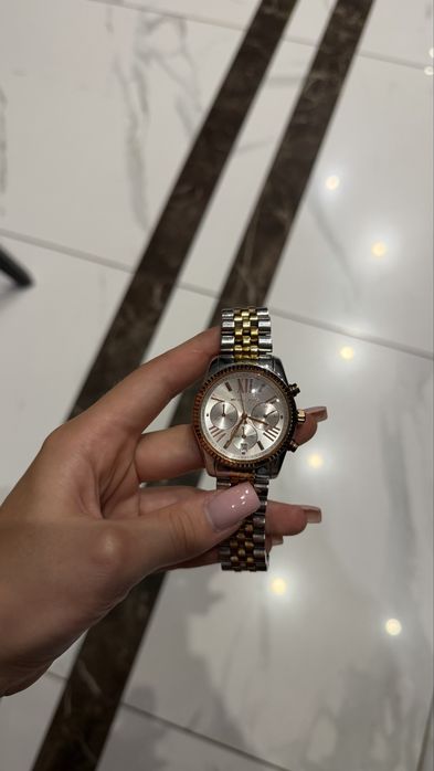 Часы Michael Kors