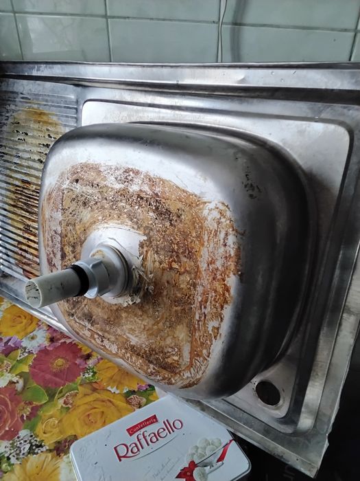 Предлагаю к продаже мойку .