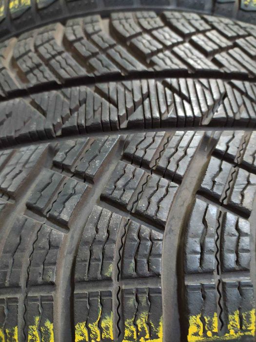 Зима Мішлен 265/45/19 Michelin Pilot Alpin PA4 б/у зал.95%. Шины.