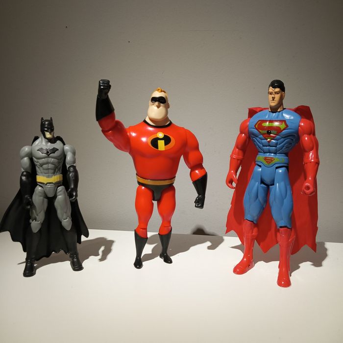 Bohater Batman Iniemamocni Superman bohaterzy figurki zestaw 3 szt