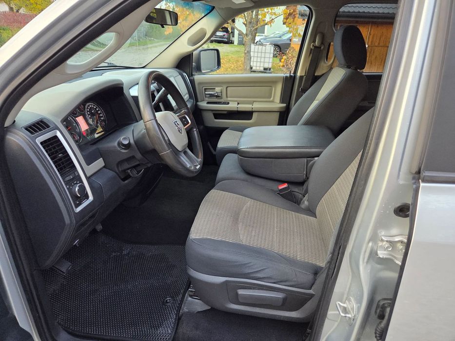 Dodge RAM 1500 4.7 4x4 LPG FV23%