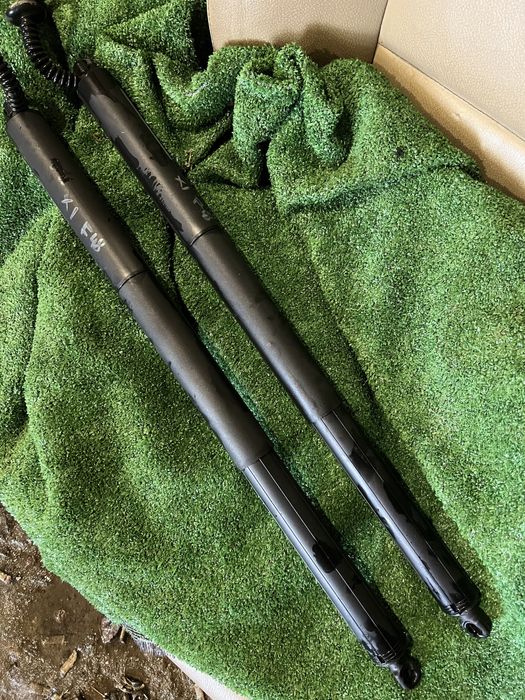 Амортизатор електро х1 ф48 аморт багажника f48 x1 bmw