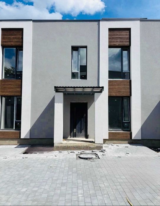 Продам таунхаус на Подільській 5147