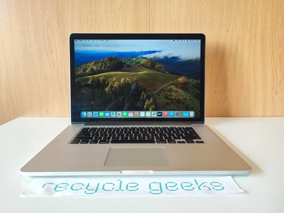 Apple Macbook Pro Retina 15'' A1398 i7 8GB Ram 256GB NVMe macOS Sonoma