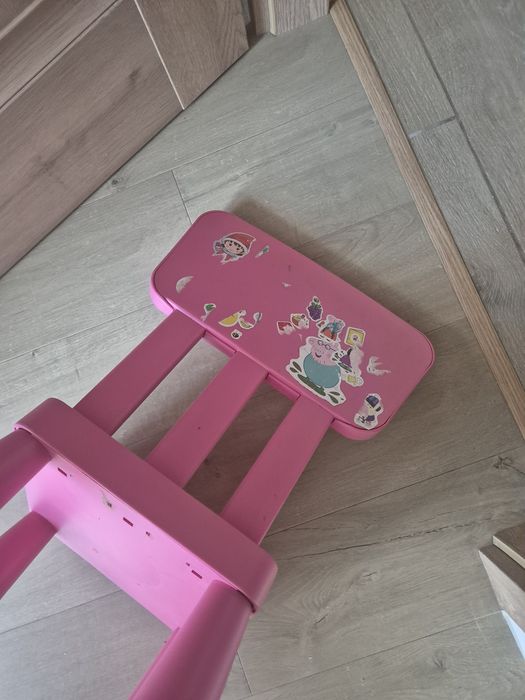 Krzesełka Mammut Ikea 3 szt różowe niebieskie czerwone