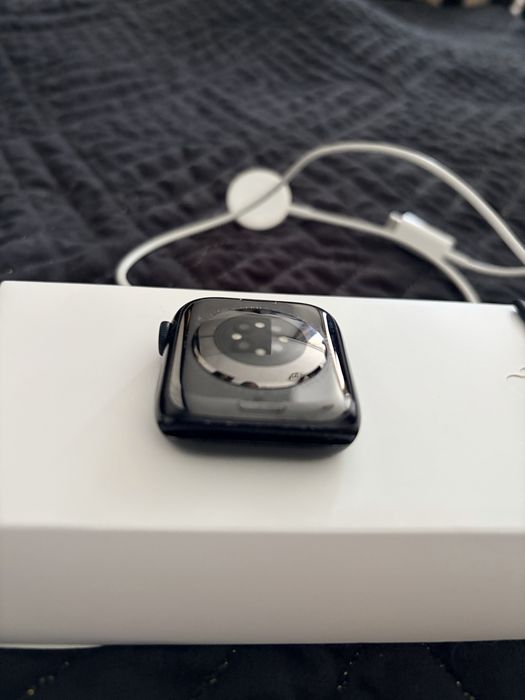 Apple Watch 8 GPS+Cellurar 45mm