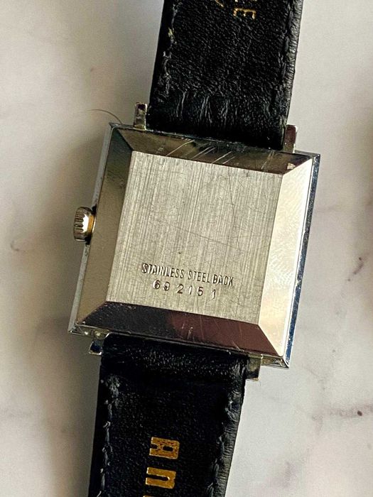 Relógios Yema Corda Manual e Automático (Precisam de Revisão)