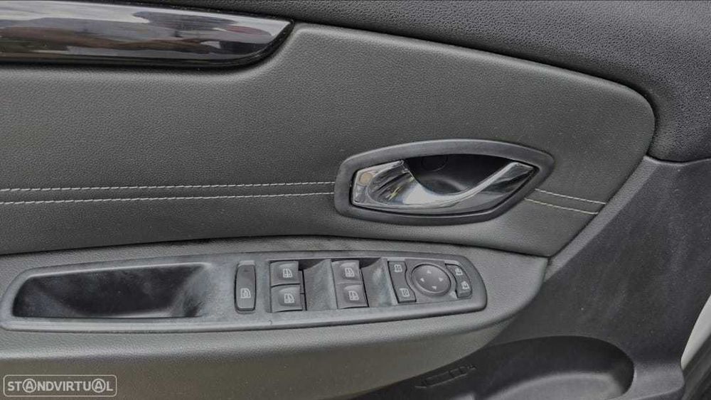 Renauld Grand-Scenic 1.6 Bose Edition