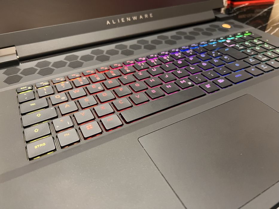 Игровой Alienware 18 ful 480gz i9-13900h Rtx 4080-12g ssd1tb ddr5-32: ...