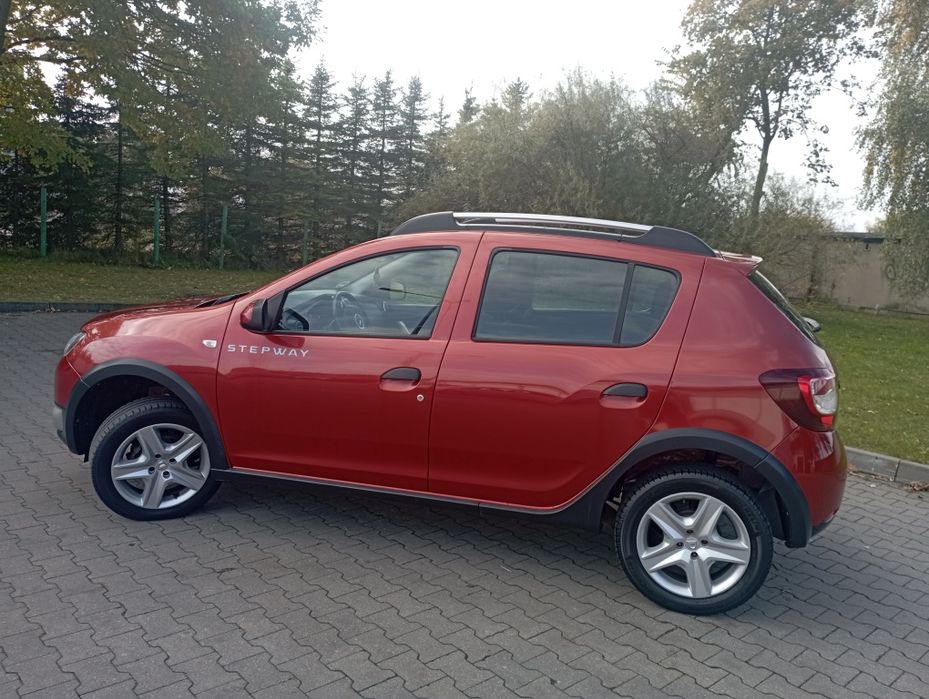 Śliczna Dacia Sandero Stepway Lift Klima Prz.134 tyś 1 Właściwości