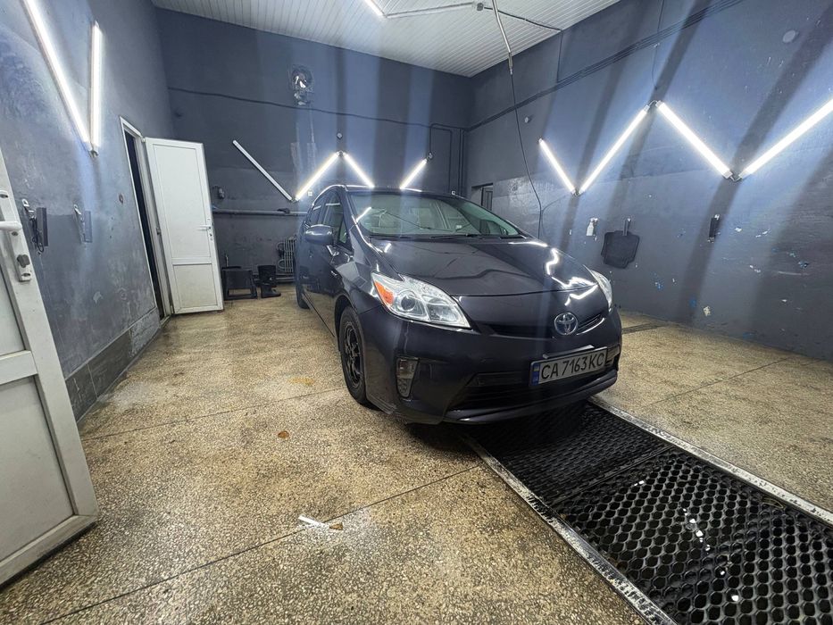 Оренда тойота пріус від 1 місяця