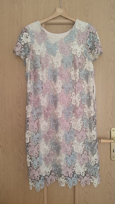 Sukienka w rozmiarze 46