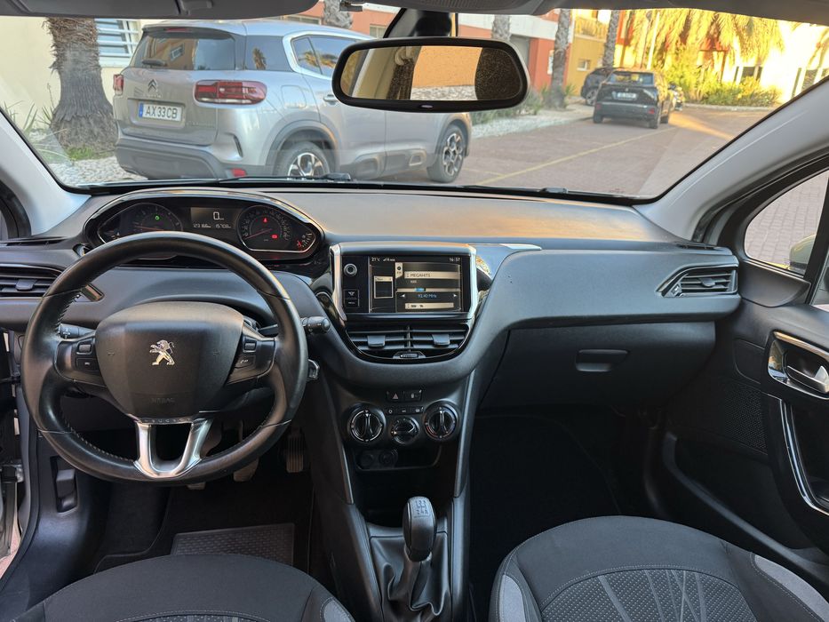 Peugeot 208 1.4 HDI Style