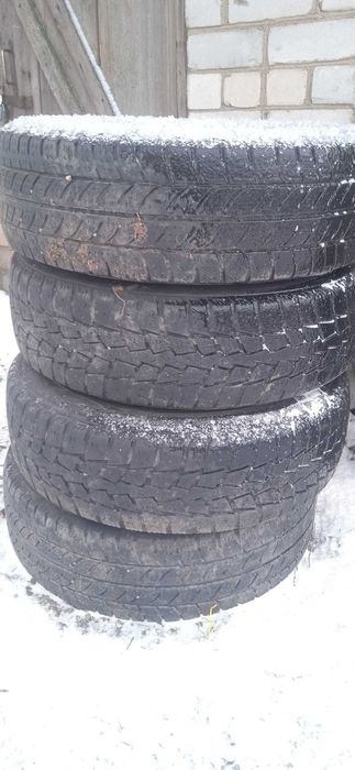 Диски на VW T4 r16 з зимовою резиною