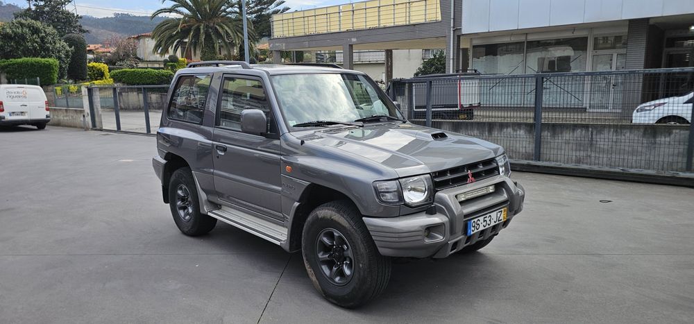 Pajero 2,8 GLS abas largas