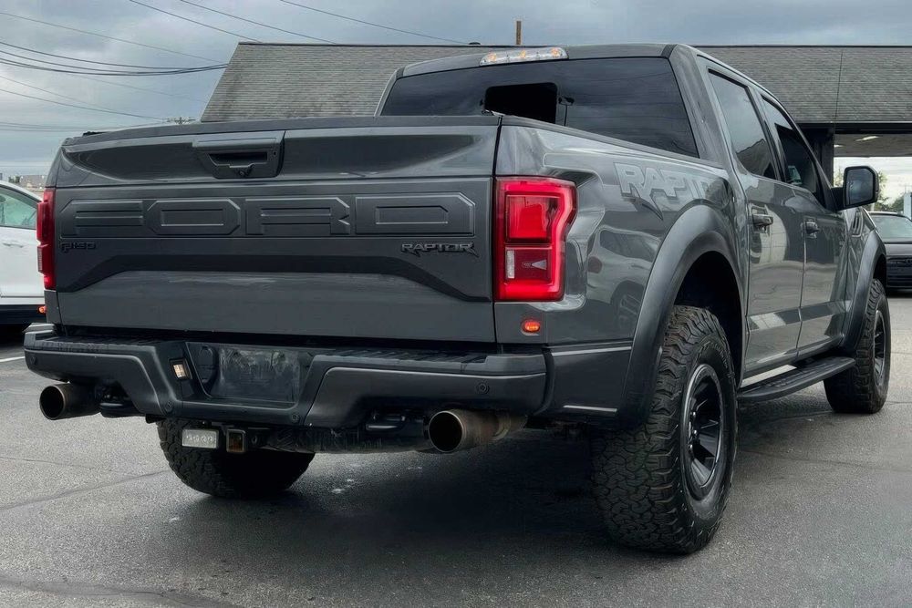Ford F-150 Raptor SuperCrew 2018: 10 100 $ - Ford Київ на Olx