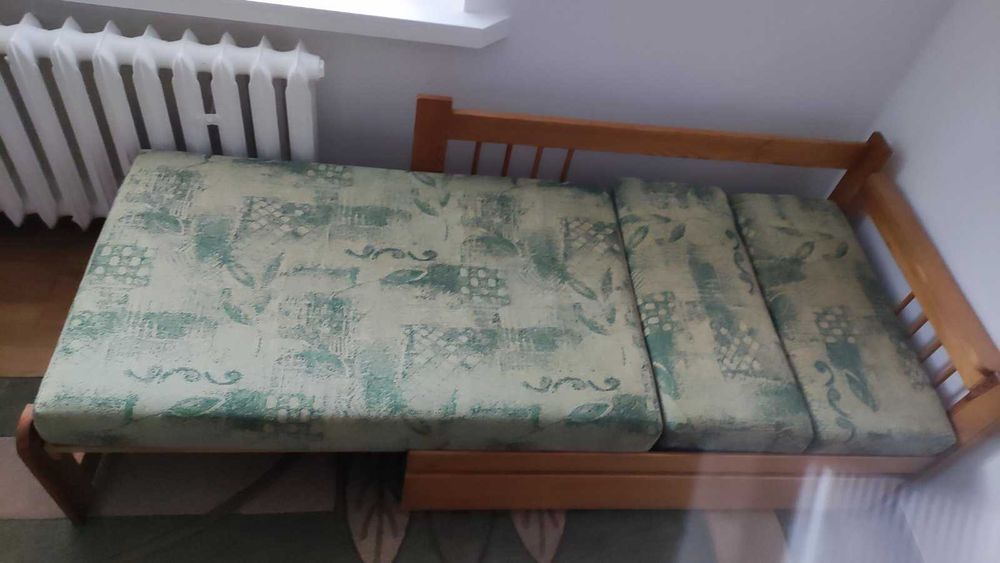 2 składane łóżka