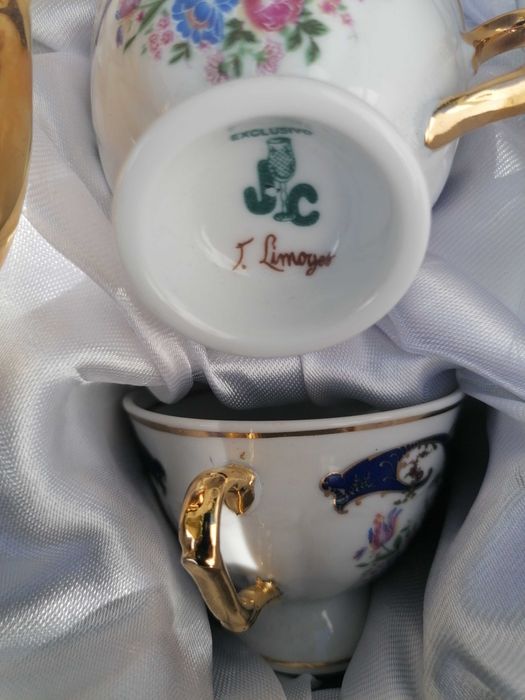 Serviço de porcelana fina