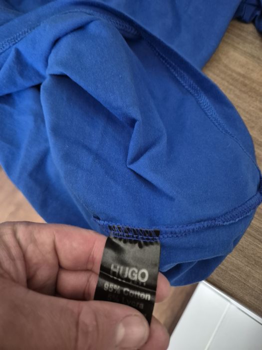 T-shirt Hugo Boss roz L premium