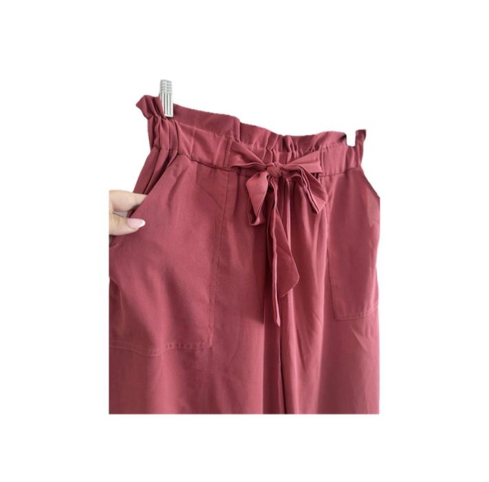 €4,00 | Calça Rosa | Tamanho L/XL