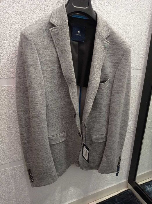 Чоловічий піджак Pierre Cardin сірого кольору 58431/2500