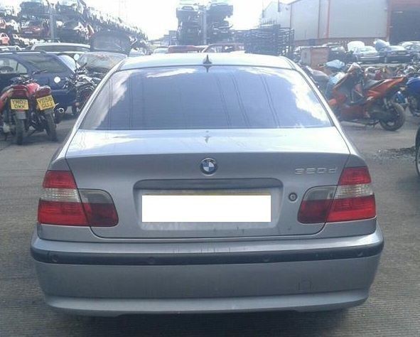 BMW 320D DE 2004 DISPONÍVEL PARA PEÇAS E46 FRENTE VENDIDA