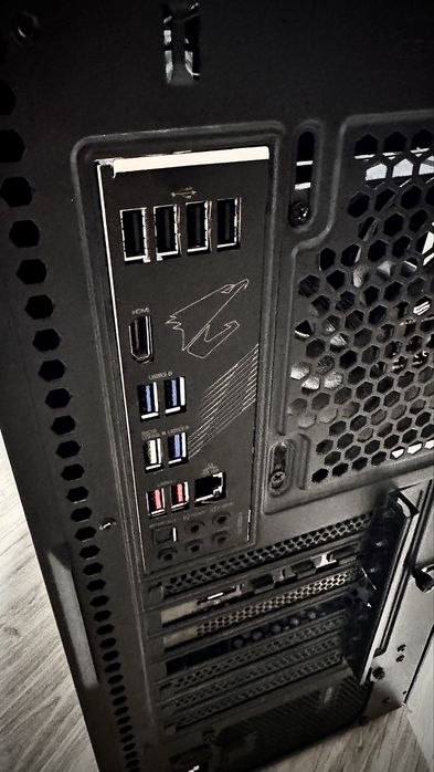 Gaming PC – Ryzen 9 5900X 12C + RX 6800 XT 16GB, 32GB RAM, 2TB SSD