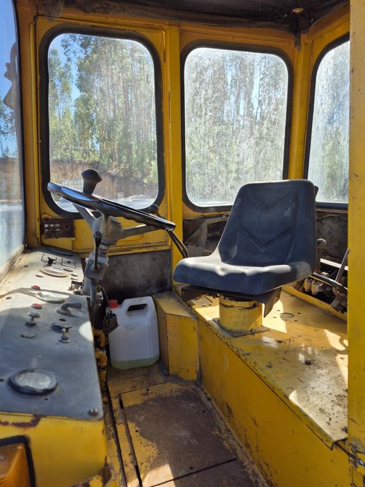 Vendo Retroescavadora