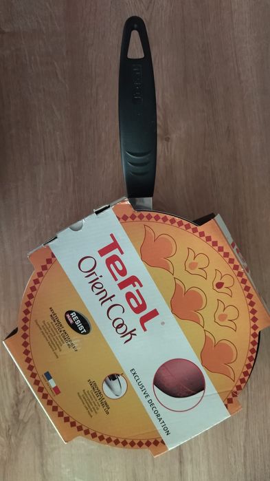 Panela TEFAL com tampa