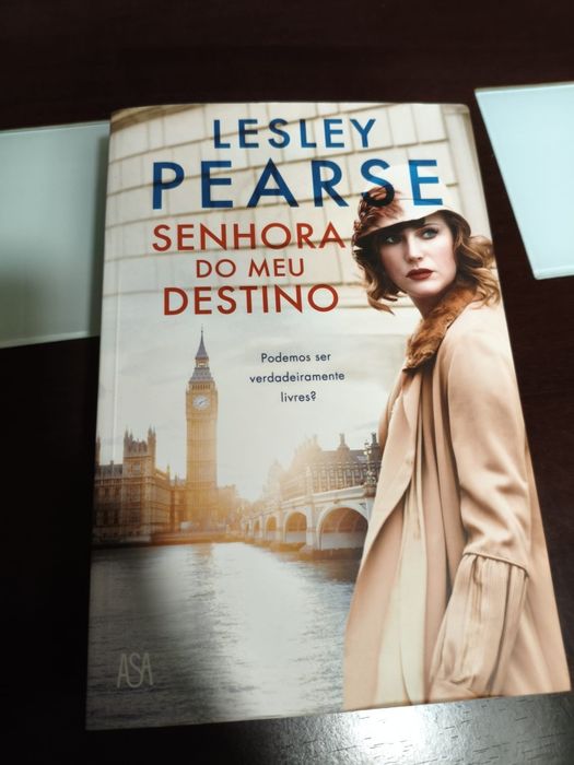 Senhora do seu destino de Lesley Pearse