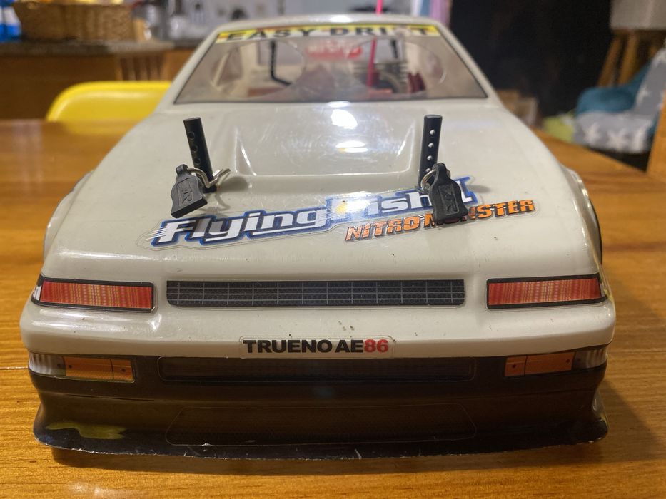 RC carro 1:10 da Kyosho Nissan Silvia