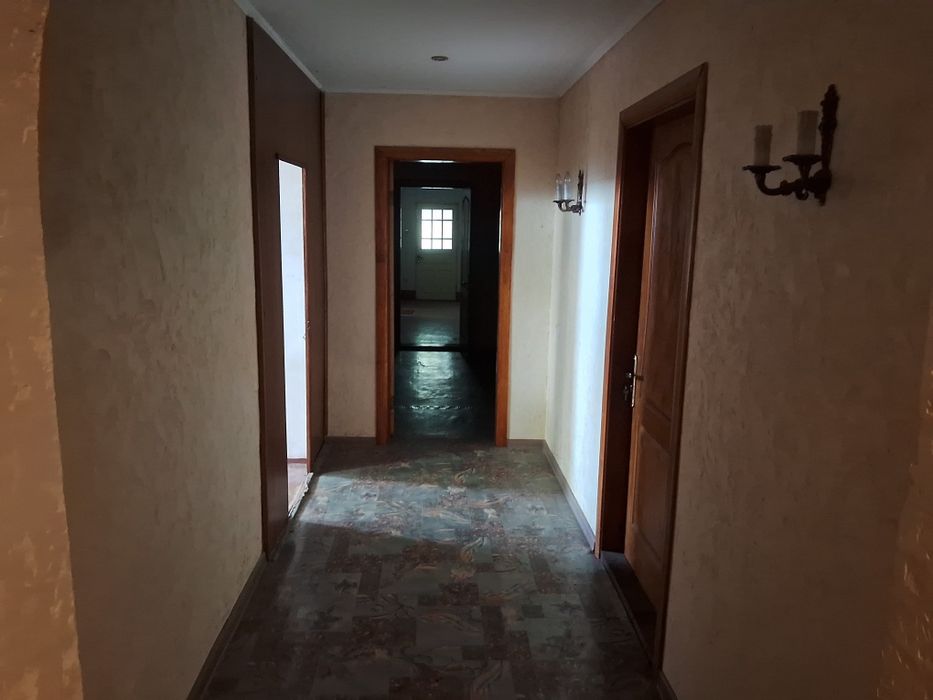 Оренда приміщення 200м2+виставковий майданчик 15сот