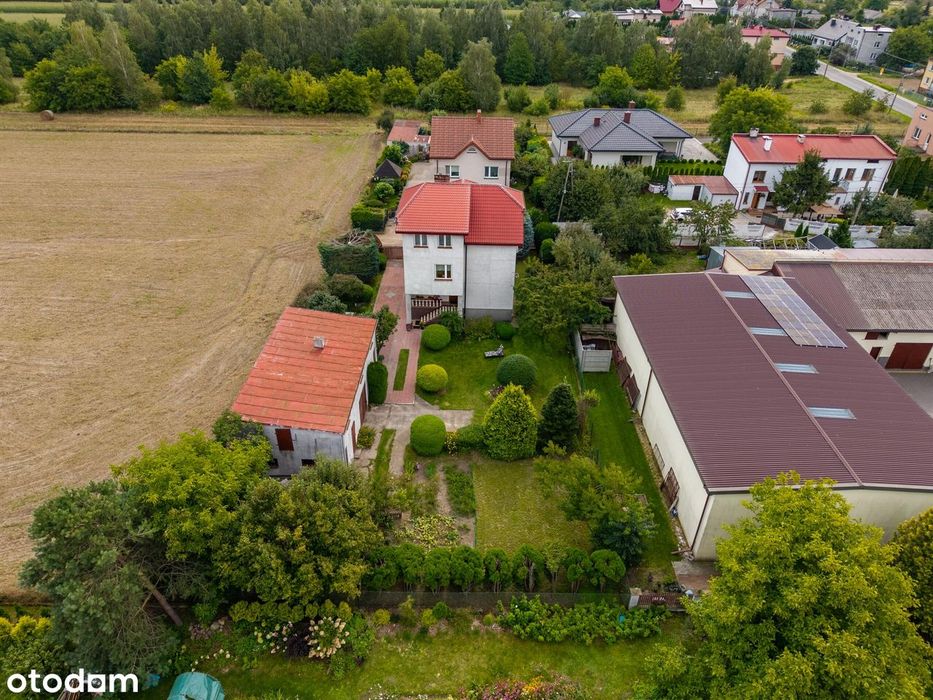 Przestronny | Schludny|7pok. 170m2 | + 76m2  Budynek Gospodarczy