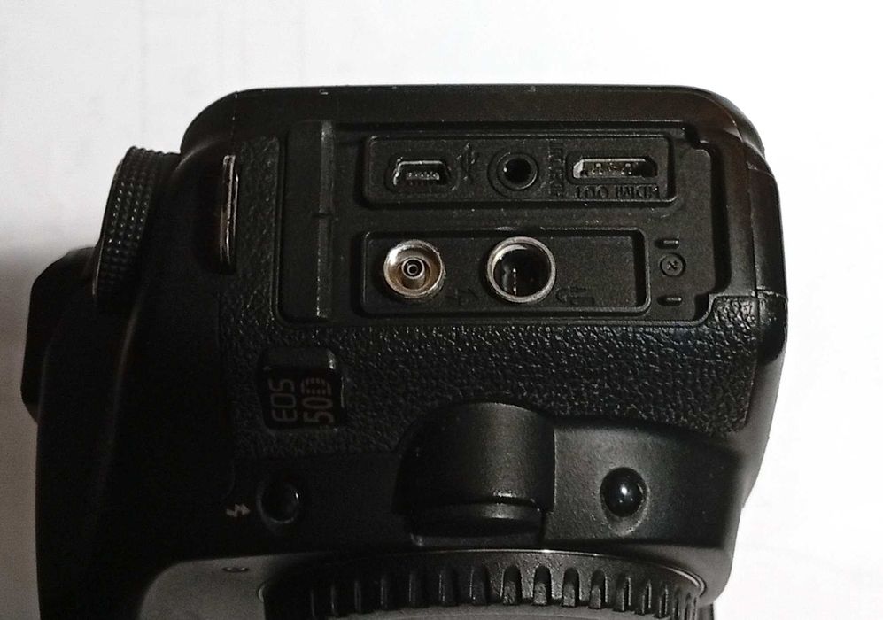 Canon EOS 50D - Corpo