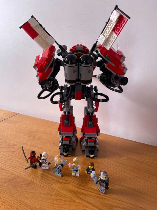 Lego Ninjago - Rôbo do Fogo - 70615
