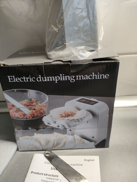 Maszynka do robienia pierogów nowa