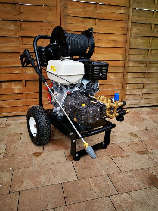 Myjka Spalinowa Honda / Comet