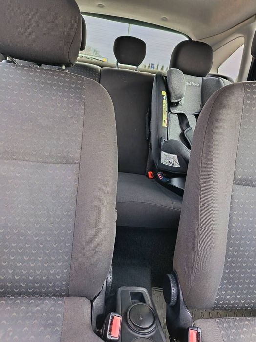 Sprzedam Forda Focusa 1.6 Kat