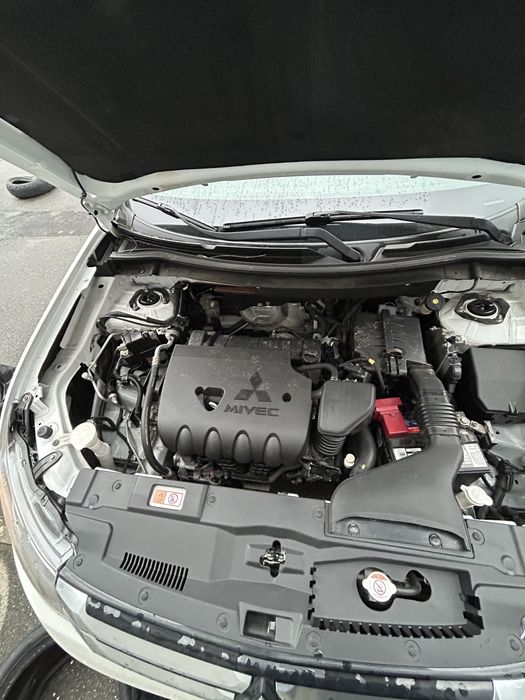 Mitsubishi Outlander 3 2014