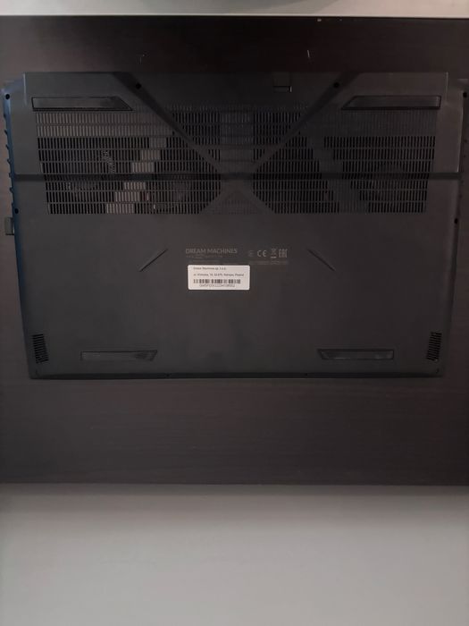 Ігровий ноутбук Dreame Machine rg4060-15ua40