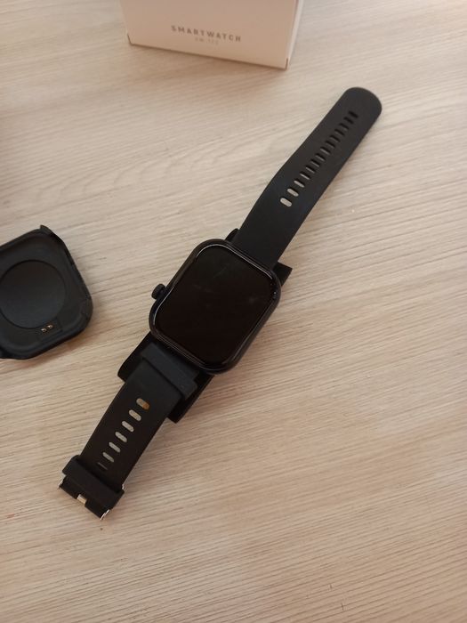 Nowy zegarek smartwatch