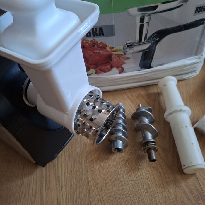 Мясорубка DELFA із насадками,  бв