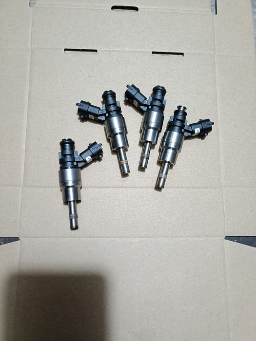 Wtryskiwacz Alfa Romeo 2.0 GT 16V JTS czyszczone ultradźwiękowo