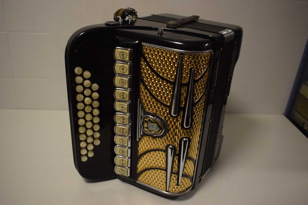 Concertina Adria 5 Voz  Tonalidade Do. N 253