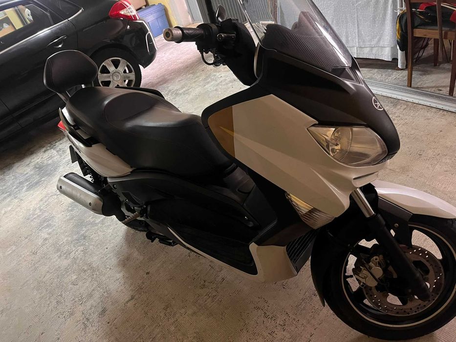 yamaha xmax 125 scooter