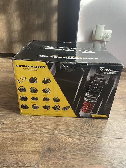 Kierownica Thrustmaster T300 + pedały | Stan BDB | PC / PS GWARANCJA 1 ROK