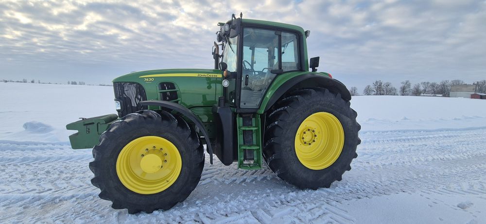 John Deere 7430  premium