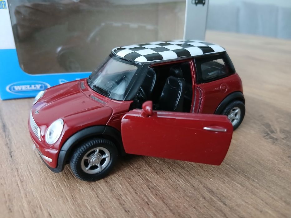 Metalowy model WELLY MINI COOPER